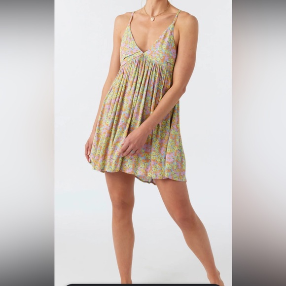 O'Neill Dresses & Skirts - O’Neill Avery printed Tank Dress size large